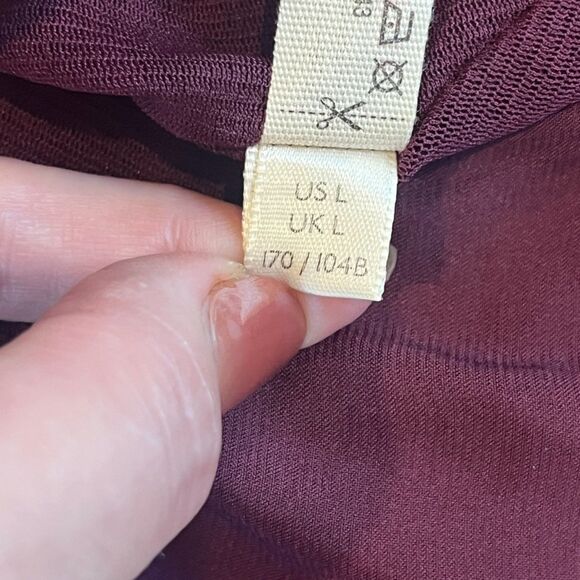 Free People Intimately Turn It On Cami Sequins Layered Plum Prune Large NEW NWT - Picture 7 of 13